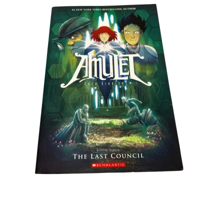 Amulet Book 4 - Kazu Kibuishi