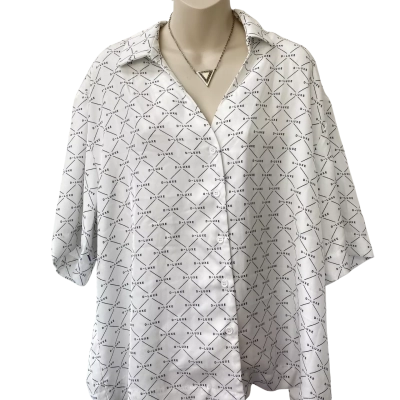 D-Luxe Monogram T-shirt   Size XXL 