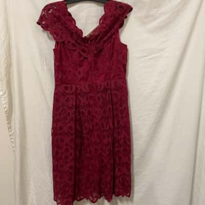 Review Womens  Size 12 Bridesmaid Dress / Cocktail Dress / Formal Dress / Party Dress Maroon 