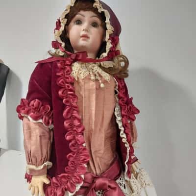 Petticoat doll!