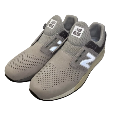 New Balance Mens  Size 10.5 Light Grey Shoes