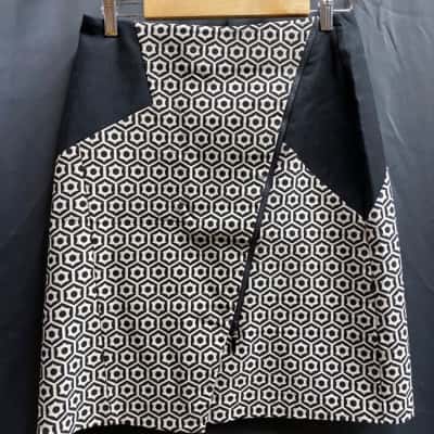 Veronika Maine Womens Size 10 Midi Pencil Skirt With Hexagon Pattern