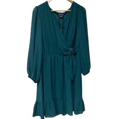 City Chic Womens  Size 14 Casual Dress Green