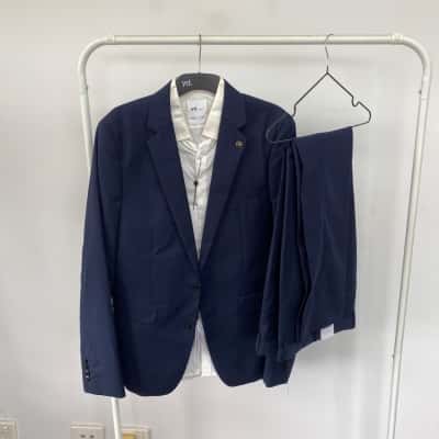 Yd. Navy Blue Sinatra Suit  Size 38 