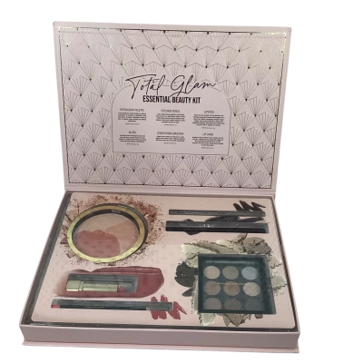 Total Glam - Essential Beauty Kit