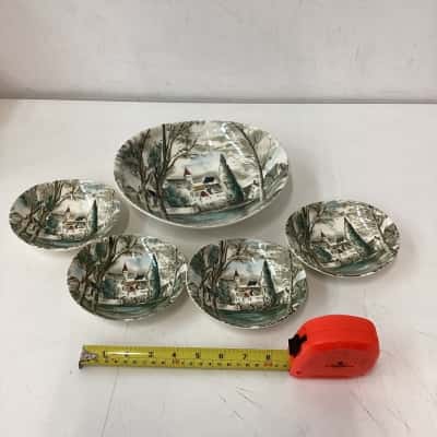 Johnson Bros Dream Town made in England large bowl and 4x small bowls 