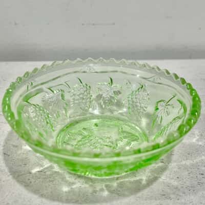 Art Deco Depression Green Cherry/ Leaf Bowl & Vintage Flower Pink/ Yellow design bowl