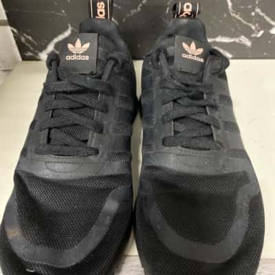 Adidas  Size 9 US Black  / Pink  