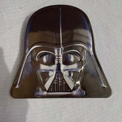 Darth Vader tin book set 