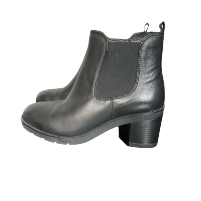 Diana Ferrari Supersoft Womens  Size 38 Black  