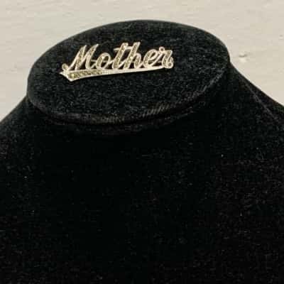  "Mother" Womens Marcasite Silver brooch