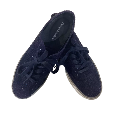 Django & Juliette  Womens  Size 39 Sneakers Navy Blue 