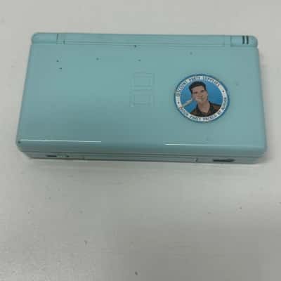 Nintendo DS Lite 2006 Baby BlueNo Charger