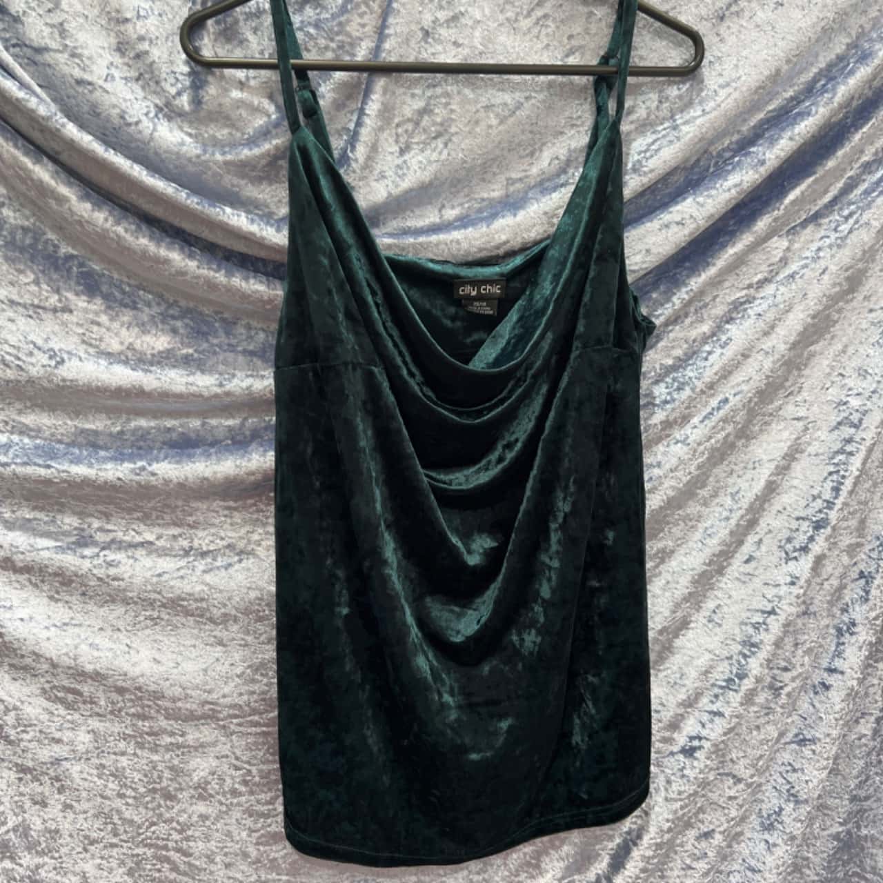 Velvet Singlet in Apple Green