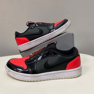 Jordan / Nike Womens  Size 7 Sneakers / Trainers Black  / Burnt Orange 