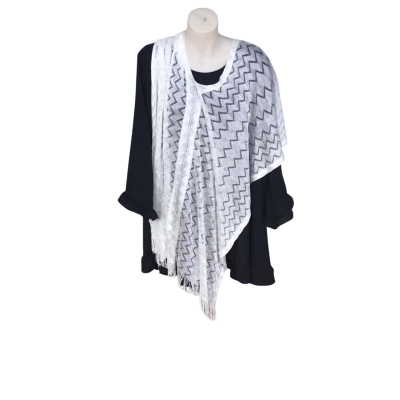 Trent Nathan One Size White Lace Poncho - BNWT - RRP$59.95
