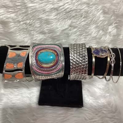  Womens Multicoloured / Silver bangles
