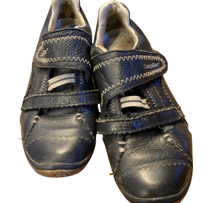  Womens  Size 4 Black  