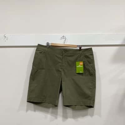 Kathmandu Womens  Size 16 Shorts Olive 