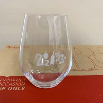 11 New the year of SA wine 22’ glasses Spiegelau