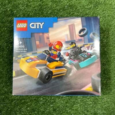 LEGO City Go-Karts and Race Drivers (60400)