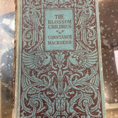 The blossom children