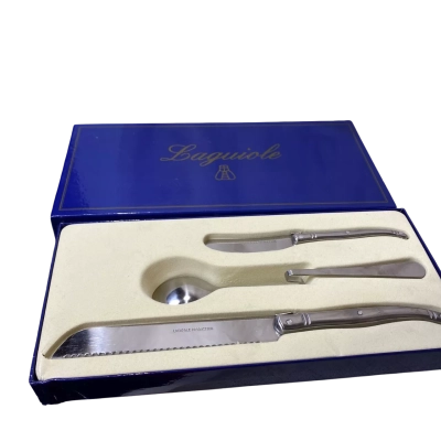 Lagviole Breakfast Service Set