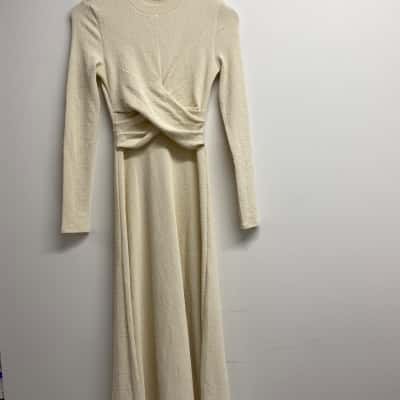 Sheike Womens  - Size 8 - Maxi Dress - Cream 
