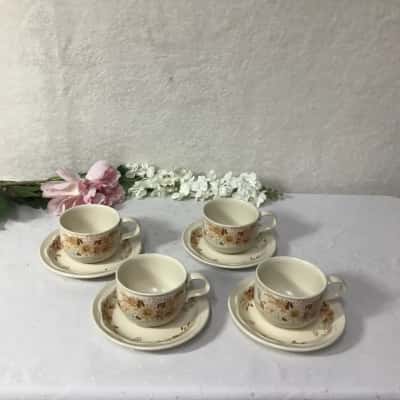 Poole "Summer Glory" Floral Pattern 4 x Ceramic Cups & Saucers 