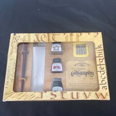 The complete calligraphy set