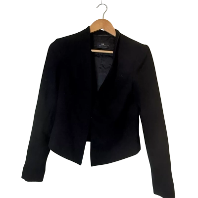 Cue Womens  Size 8 Suit Jacket Black  