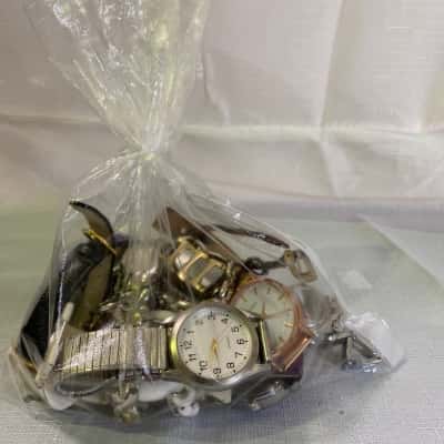 Generic watch bundle
