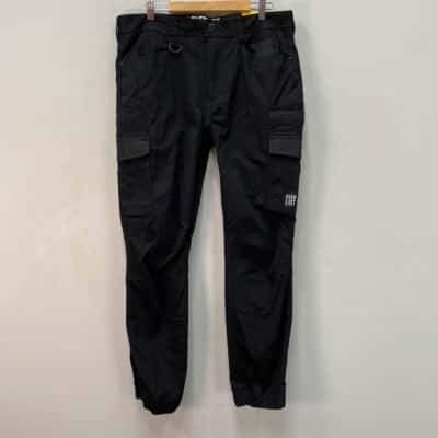 Everlast Mens  Size 38 Stretch Jogger Pants Black  