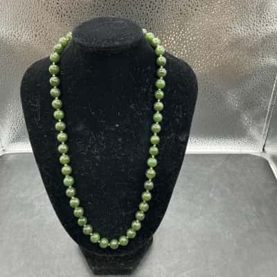  Womens Beaded Necklace Green 