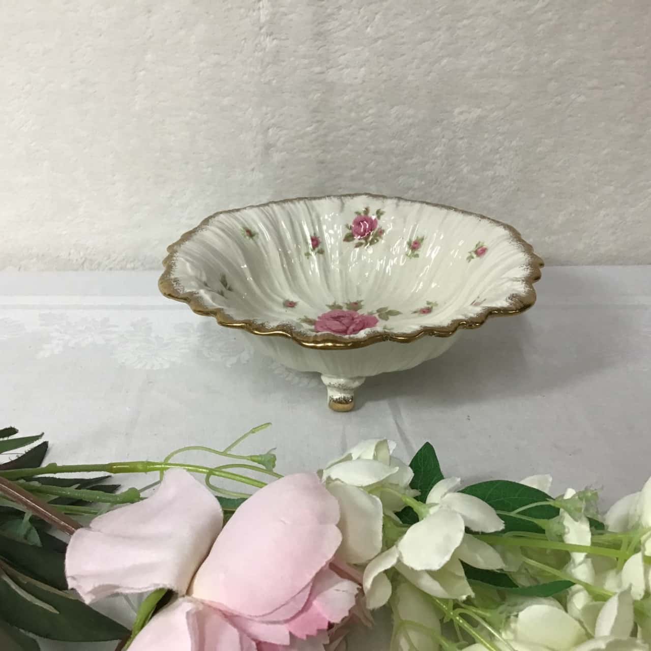 Vintage Crown Ducal Pink Rose Pattern / Gold Fluted Edge Bone China ...
