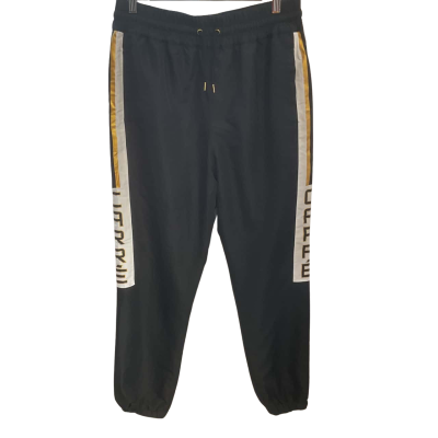 Carré Mens  Size M Black  / Gold / White 