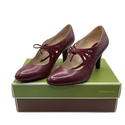 Naturalizer Womens  Size EUR 38 / UK 5 /US 7W Heels Maroon  