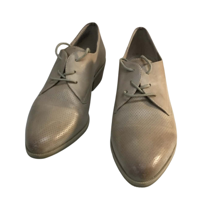 Gino Venturi Beige Lace Up Shoes Size 39