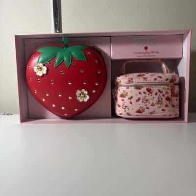 Ladies Skinny Dip x Strawberry Shortcake Crossbody + Makeup Bag Set - BNIB