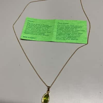  Womens  base metal gold plate Necklace/pendant olivine crystal