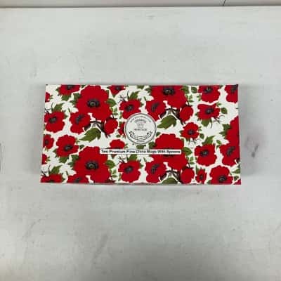 Heritage Stoke On Trent Set Of 2 Mugs W/Spoons