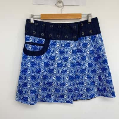 Om Design Blue Fish Beige Crocs New Energy Wrap Mini Skirt One Size 