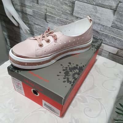 Taking Shape Women's  Size 39 Flats / Sneakers Nude / Pink  
