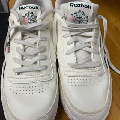 Reebok Womens club c Size 9 Sneakers White 