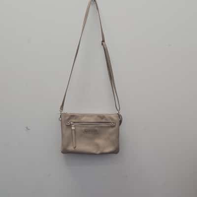 Wayne Cooper Women's Cross Body Bag Beige 