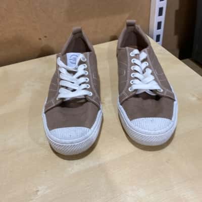 Country Road Canvas Sneakers Mens  Size 43 Brown / White 