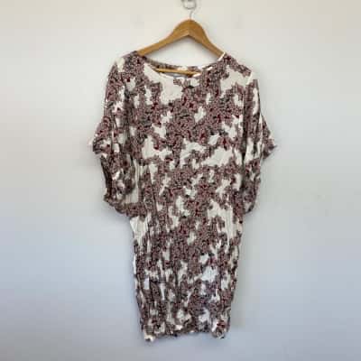 Layerd Spatial Print Tee Dress  Size 14 