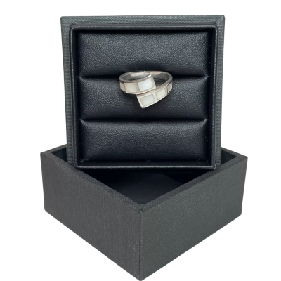 Womens Size 6.5/N Ring Sterling Silver 925/White Mother of Pearl