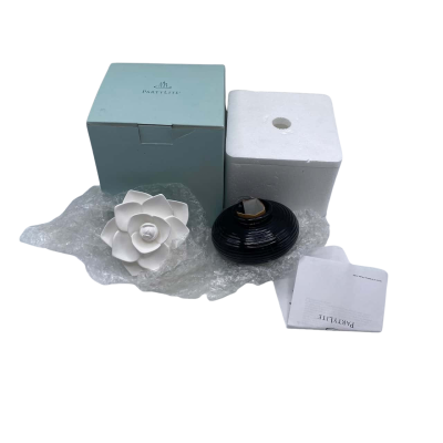 PartyLite Scents Of Ambiance White Bloom Diffuser Retired D800      Brica3 