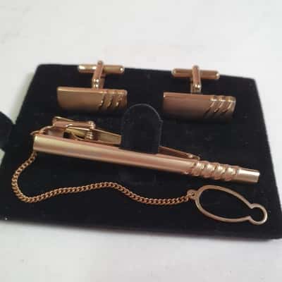 Pierre Cardin Men's Gold Tone Cufflinks & Tie Clip Set